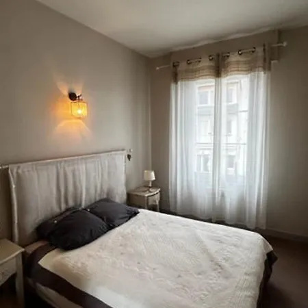 Superbe 50m De La Mer, 4/6 Pers, Terrasse, Jardin, 2 Niveaux, Location Saisonniere, Parking Possible. - Fr-1-730-8